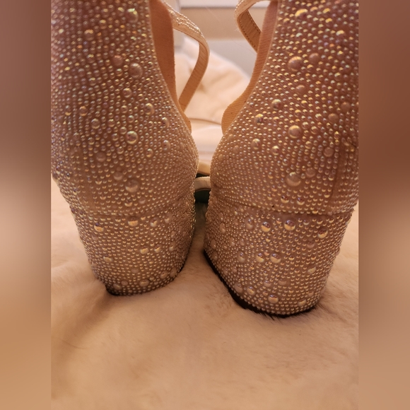 Blue Betsey Johnson Mari Pearl Heels Size 8 Wedding Shoes - Picture 2 of 5